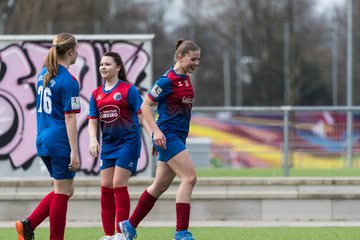 Bild 225 - wCJ Altona 2 - VfL Pinneberg : Ergebnis: 2:7